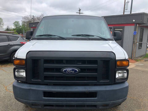 2013 Ford E-Series