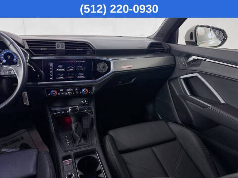 2022 Audi Q3 quattro S line Prem Plus 45 TFSI