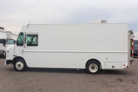 2015 Freightliner MT45 Chassis