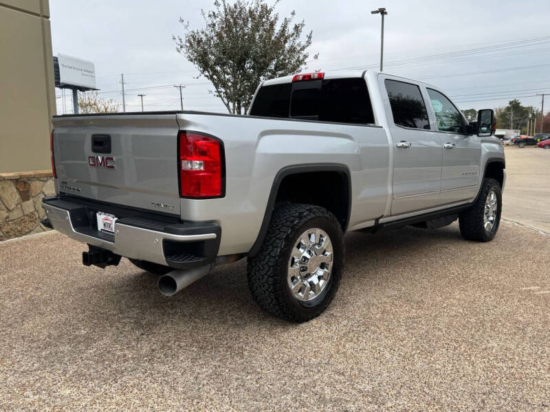 2018 GMC Sierra 2500HD Denali