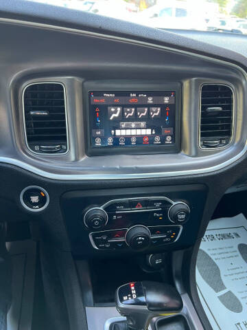 2020 Dodge Charger SXT