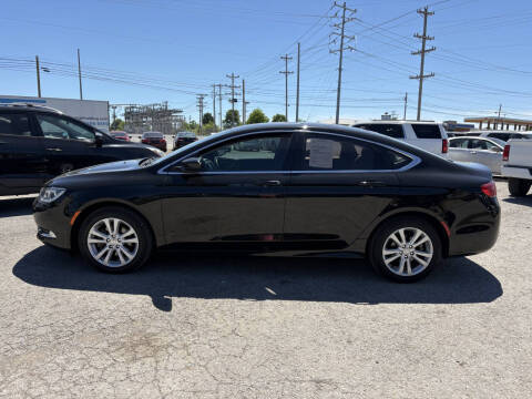 2016 Chrysler 200 Limited