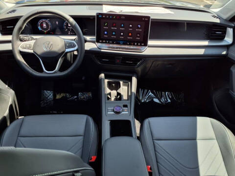 2025 Volkswagen Tiguan SE 4Motion