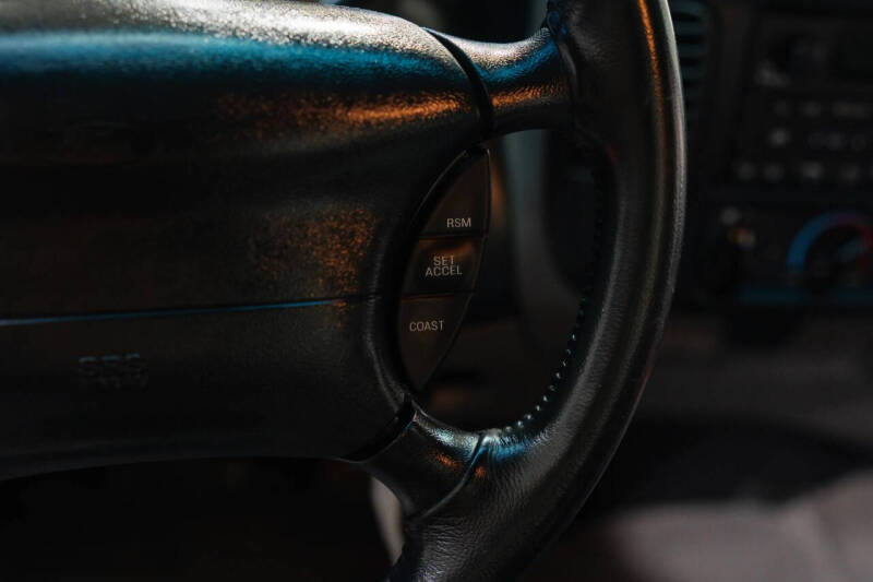 1999 Ford F-150 SVT Lightning