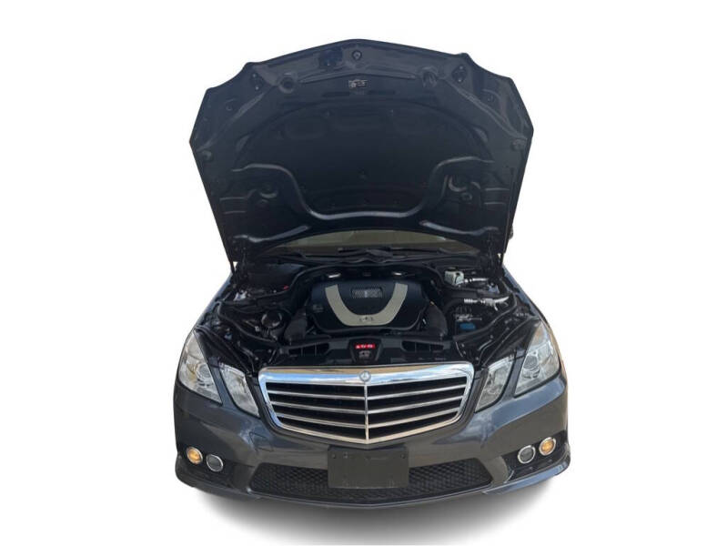 2010 Mercedes-Benz E-Class