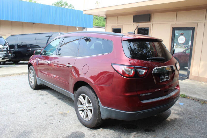 2017 Chevrolet Traverse LT