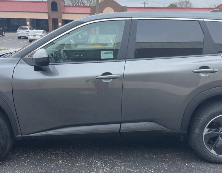 2025 Nissan Rogue SV