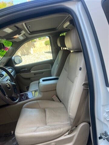 2014 Chevrolet Suburban LTZ