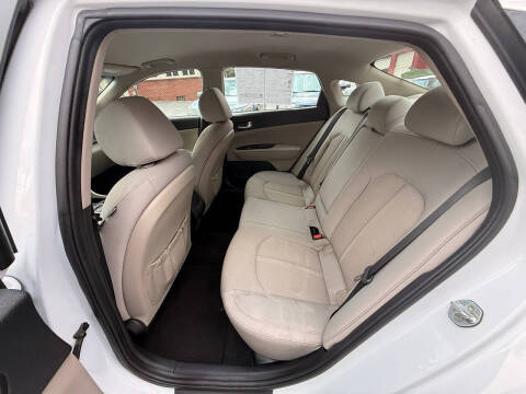 2017 Kia Optima LX