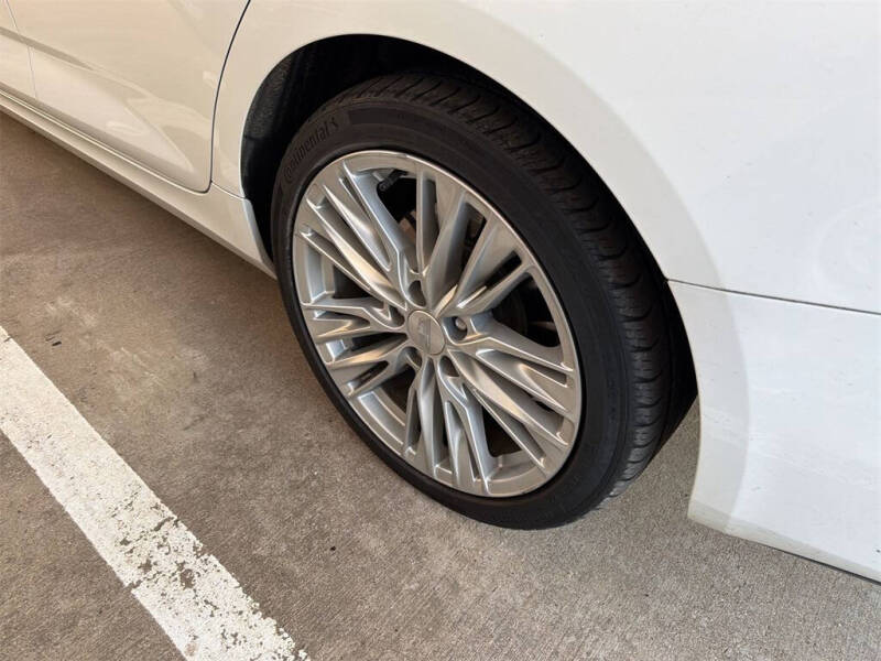 2023 Cadillac CT4 Premium Luxury