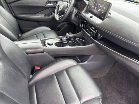 2024 Nissan Rogue SL