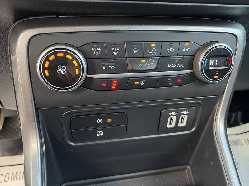 2022 Ford EcoSport SES