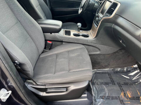 2015 Jeep Grand Cherokee Laredo