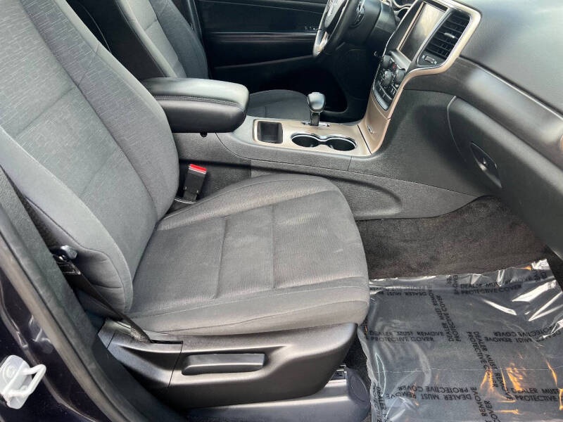 2015 Jeep Grand Cherokee Laredo