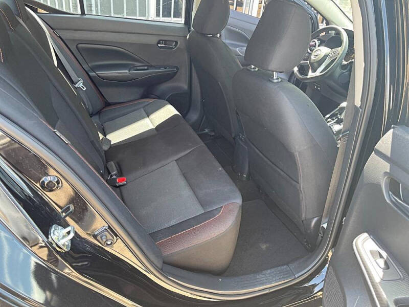 2020 Nissan Versa SR