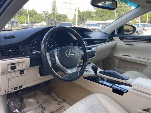 2013 Lexus ES 350
