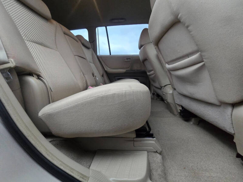 2004 Toyota Highlander