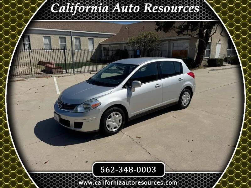 2011 Nissan Versa 1.8 S
