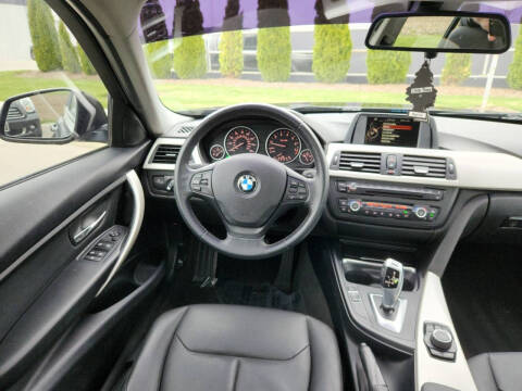 2015 BMW 3 Series 320i xDrive