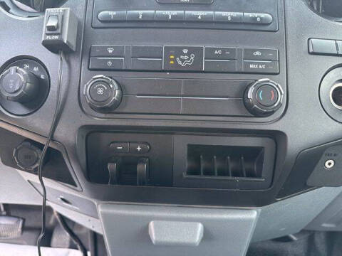 2011 Ford F-350 Super Duty XL