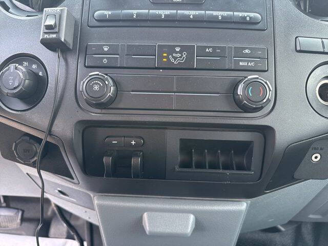 2011 Ford F-350 Super Duty XL