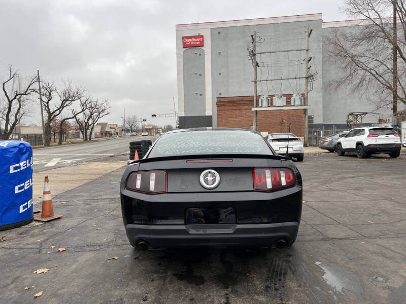 2011 Ford Mustang V6 Premium