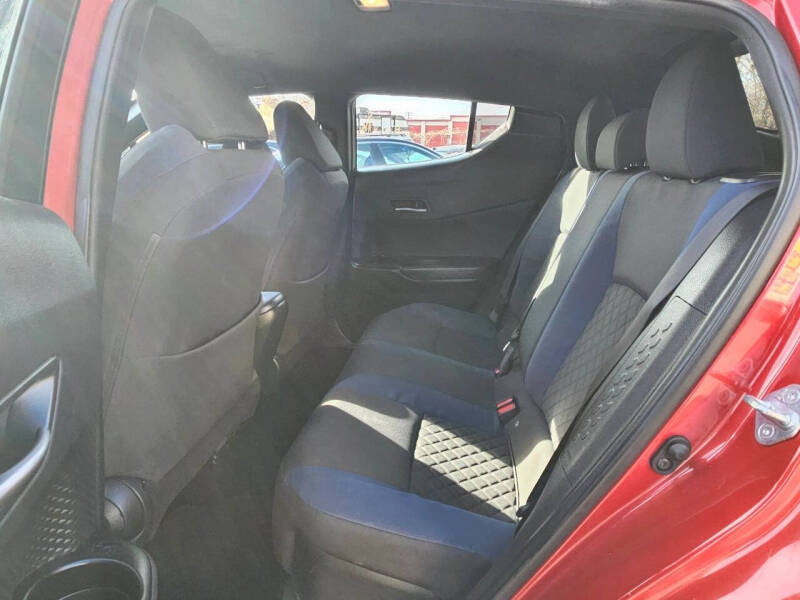 2020 Toyota C-HR XLE