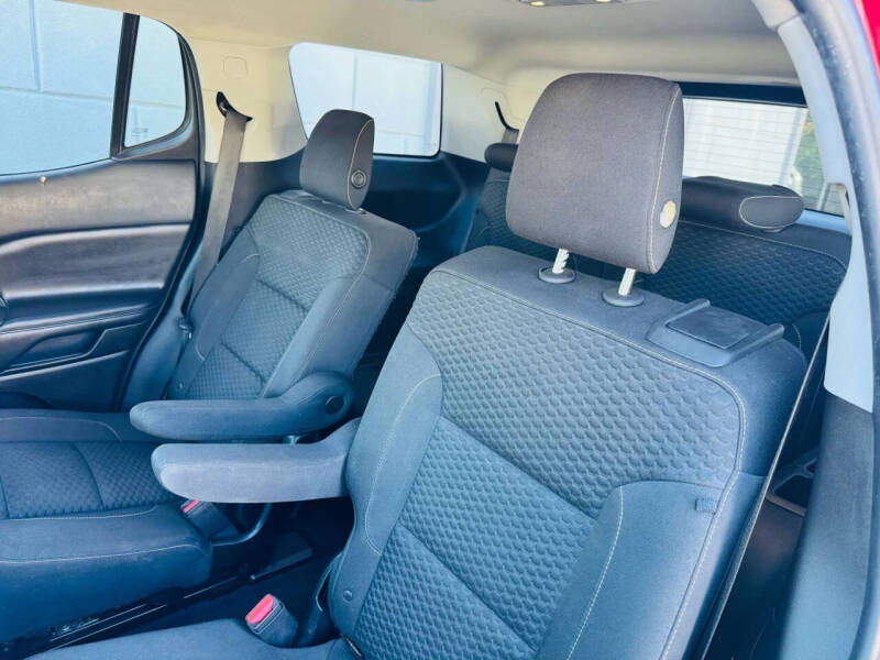 2018 GMC Acadia SLE-2