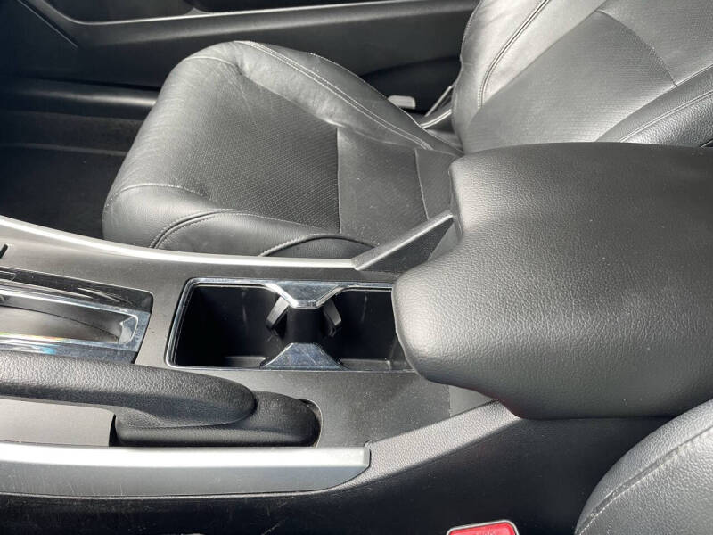 2015 Honda Accord EX-L V6 w/Navi