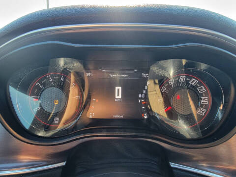 2017 Dodge Challenger SXT Plus