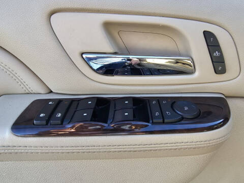 2011 Cadillac Escalade EXT Premium