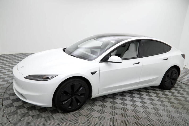 2025 Tesla Model 3 Long Range