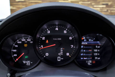 2017 Porsche 718 Cayman