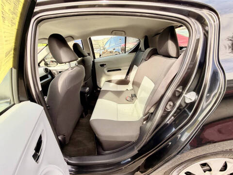 2012 Toyota Prius c One