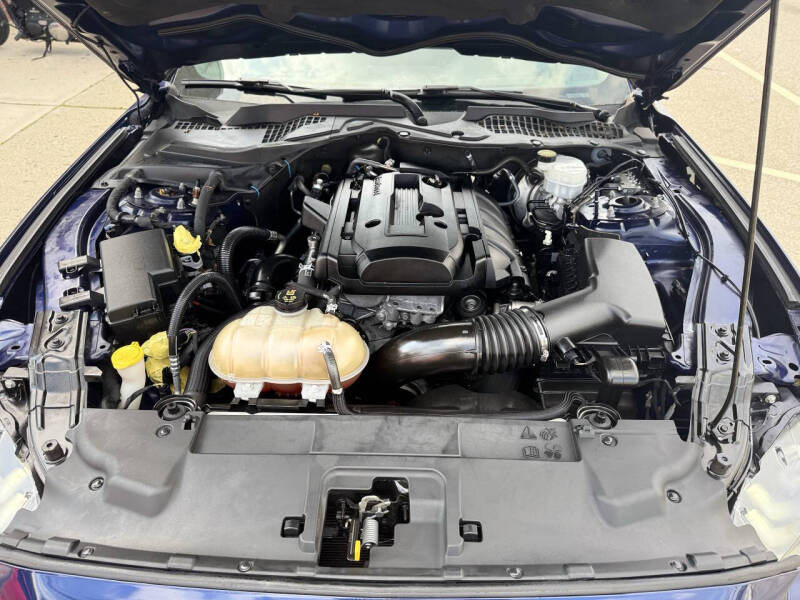 2019 Ford Mustang EcoBoost