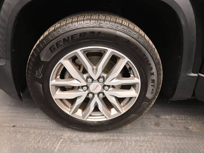 2017 GMC Acadia SLE-2