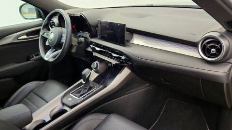 2024 Alfa Romeo Tonale Hybrid Ti
