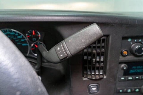 2023 Chevrolet Express 2500