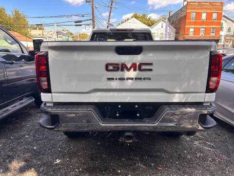 2024 GMC Sierra 2500HD Pro