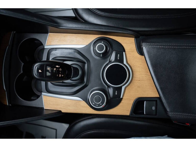 2017 Alfa Romeo Giulia Ti