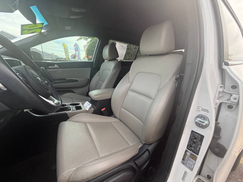 2020 Kia Sportage S