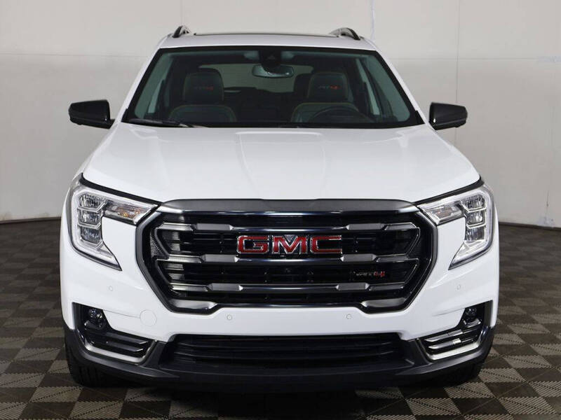 2023 GMC Terrain AT4