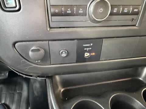 2017 Chevrolet Express 2500