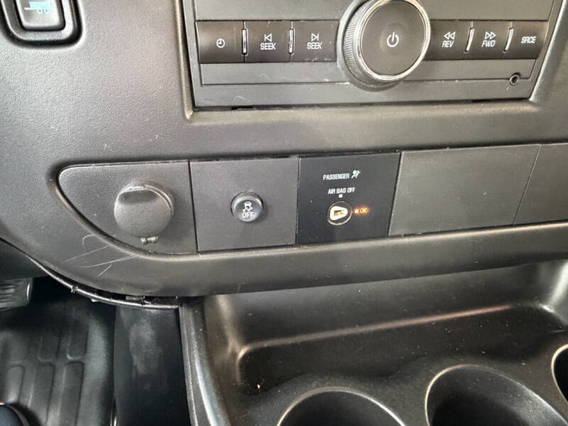 2017 Chevrolet Express 2500