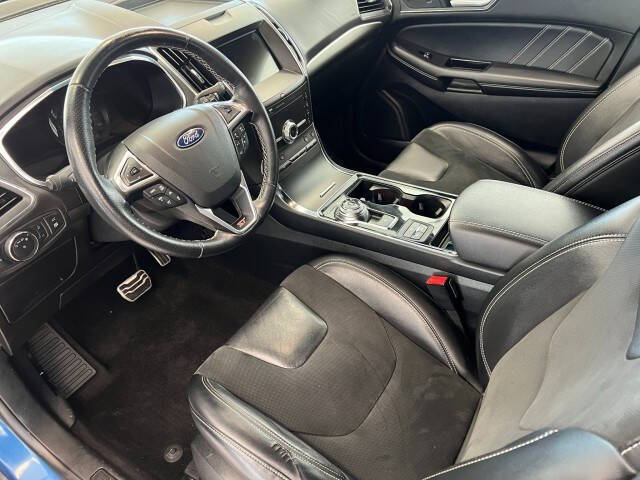 2020 Ford Edge ST