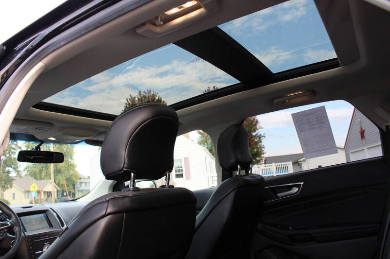 2018 Ford Edge Titanium