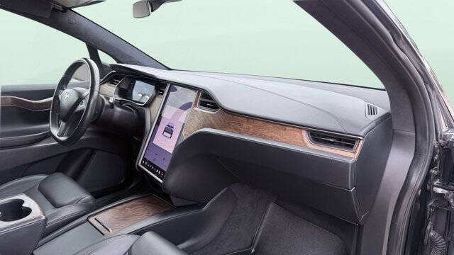 2020 Tesla Model X Long Range Plus