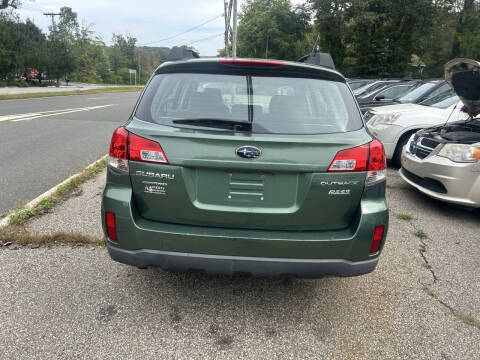 2014 Subaru Outback 2.5i