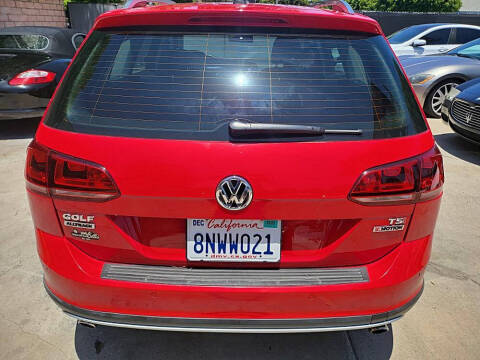 2017 Volkswagen Golf Alltrack
