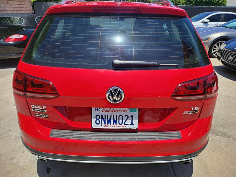 2017 Volkswagen Golf Alltrack